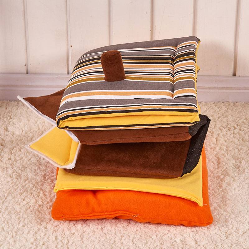Cozy House Bed with Mat for Cat or Dog